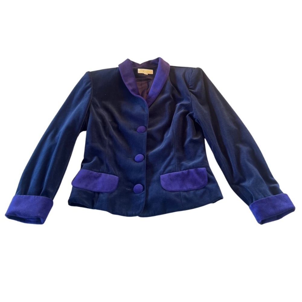 Vintage Classics Velvet Button Up Blazer